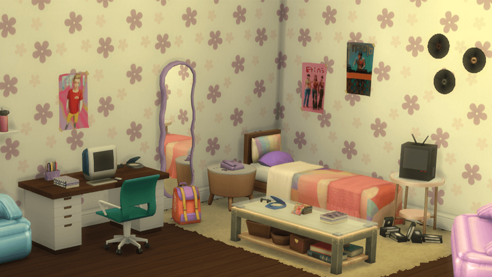 Explore the colorful style of the early 2000s!